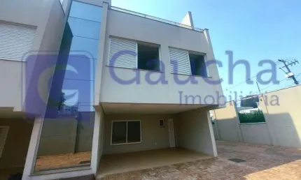 Casa com 3 quartos à venda na Rua Ângelo Chiamulera, Pioneiros Catarinenses, Cascavel