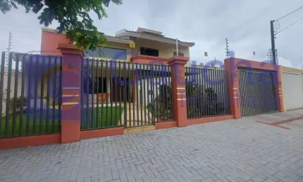 Sobrado com 3 quartos e 1 suíte máster por r$2.400.000,00