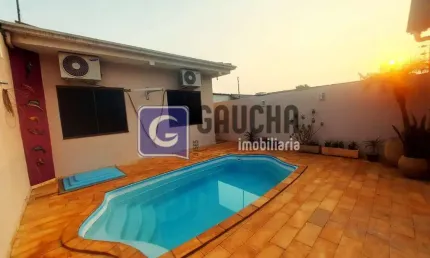 Casa com 3 quartos à venda no Coqueiral, Cascavel 