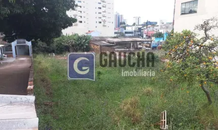 Casa comercial à venda no Centro, Cascavel 