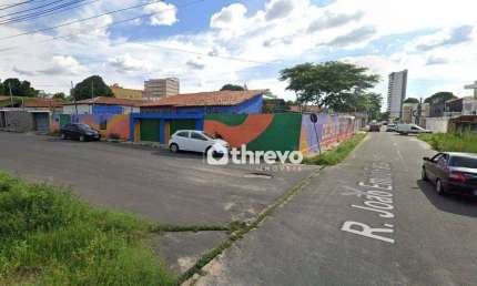 Casa comercial com 9 salas para alugar na Rua Tabelião José Basílio, 1675, Jóquei, Teresina
