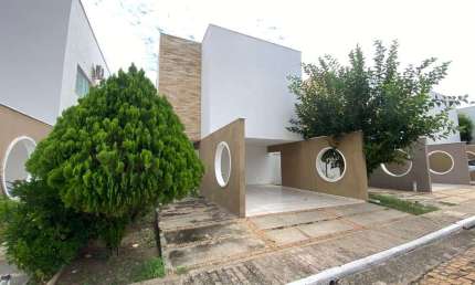 Casa com 3 dormitórios para alugar, 180 m² por R$ 6.639,00/mês - Morros - Teresina/PI
