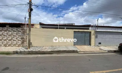 Casa com 3 dormitórios à venda, 180 m² por R$ 400.000,00 - Saci - Teresina/PI