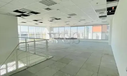 Sala comercial para alugar na Rua Guaraiúva, 117 e 135, Brooklin, São Paulo