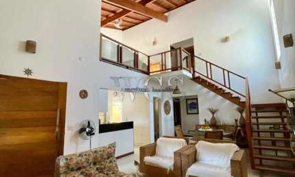Casa com 4 suítes e piscina à venda em Ubatuba - SP