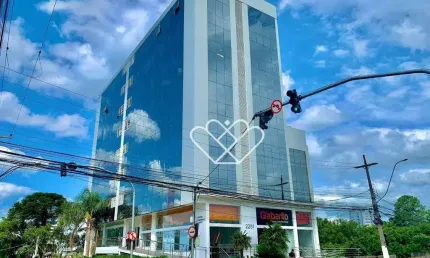 Espaçosa Sala no Centro Comercial Lusitano - Oportunidade Ímpar para Venda ou Locação