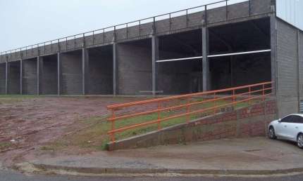Aluguel de Loja Comercial de 150m² em Localização Estratégica