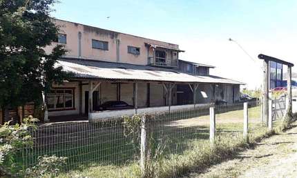 Venda e Aluguel de Pavilhão com Apartamento em Gravataí