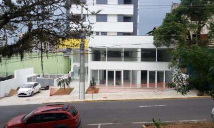 Sala Comercial Ampla com Mezanino no Centro de Gravataí – Venda ou Locação