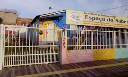Casa Mobiliada à Venda no Bairro COHAB A em Gravataí