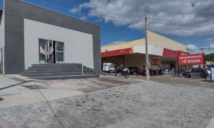 Excelente Prédio para Aluguel no Bairro Castelo Branco, Gravataí
