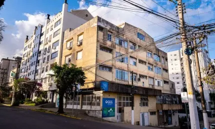 Cobertura Semi-Mobiliada de 3 Dormitórios no Centro de Gravataí – Próxima a Tudo que Você Precisa