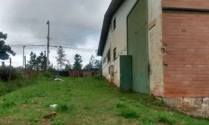 Ótima oportunidade: Pavilhão Comercial de 200 m² no Jardim do Cedro!
