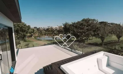 Elegância e Conforto em 200m²: Residência com Jacuzzi e Suítes Ampla no Condomínio Cyrela Landscape Seminário