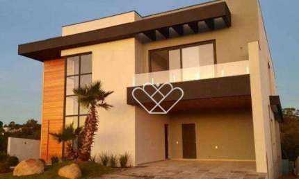 Viva o Sonho: Residência Exclusiva com Amenidades de Cinco Estrelas em Condomínio Privado