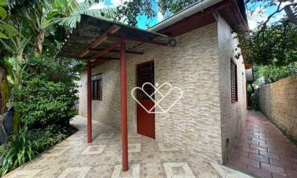 Aproveite a Oportunidade Única de Adquirir Esta Encantadora Casa no Bairro Castelo Branco!
