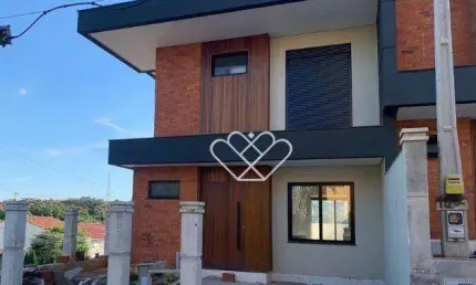 Encanto e Tranquilidade: Casa com Três Dormitórios e Pátio no Bairro Paradiso em Gravataí!