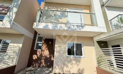 Casa charmosa com 2 suítes e vaga coberta no bairro oriço – oportunidade imperdível!