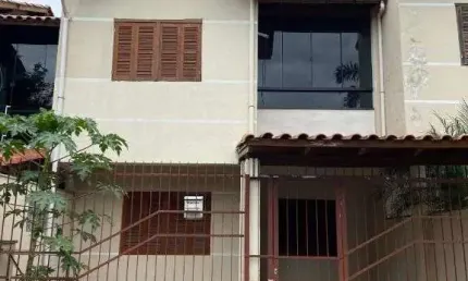Casa Aconchegante no Bairro Barnabé – Seu Novo Lar Espera por Você!