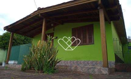 Casa dos Seus Sonhos: 3 Dormitórios, Churrasqueira e 4 Vagas!