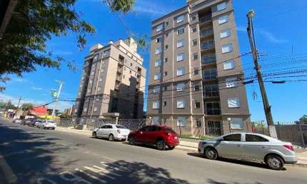 Apartamento com sacada no bairro São Luiz próximo à Dorival
