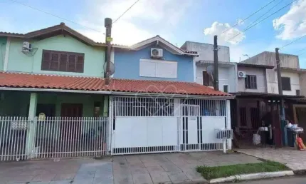 Seu novo lar com lareira e duas vagas no moradas do sobrado
