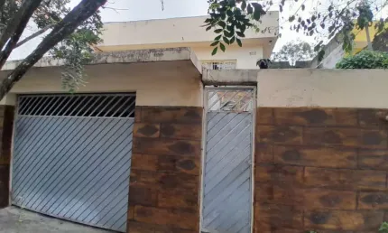 Casa com 2 quartos à venda na Rua Arraial de São Bartolomeu, 352, Vila Carmosina, São Paulo, 250 m2 por R$ 449.000