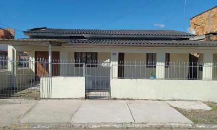 Casa para Venda em Sombrio, Januária, 2 dormitórios, 1 banheiro, 1 vaga