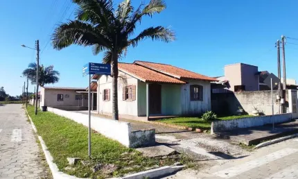 Casa para Venda em Sombrio, Parque das Avenidas, 2 dormitórios, 1 banheiro, 1 vaga