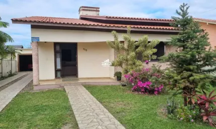 Casa para Venda em Sombrio, Parque das Avenidas, 3 dormitórios, 1 suíte, 3 banheiros, 1 vaga
