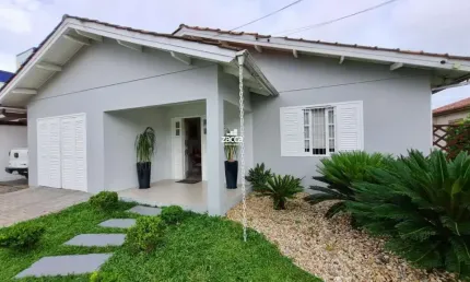 Casa para Venda em Sombrio, Parque das Avenidas, 3 dormitórios, 1 suíte, 3 banheiros, 2 vagas