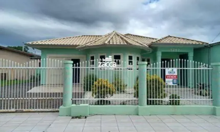 Casa para Venda em Sombrio, São Luiz, 3 dormitórios, 1 suíte, 1 banheiro, 1 vaga