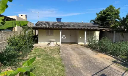 Casa para Venda em Sombrio, São Pedro, 2 dormitórios, 2 banheiros
