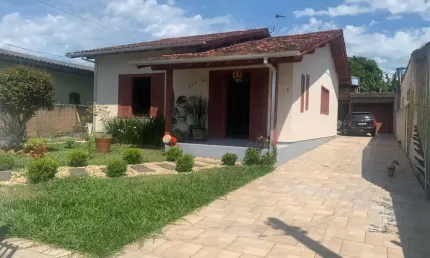 Casa para Venda em Sombrio, São José, 3 dormitórios, 2 banheiros, 2 vagas