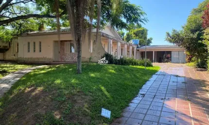Casa para Venda em Sombrio, Centro, 3 dormitórios, 1 suíte, 1 banheiro, 3 vagas