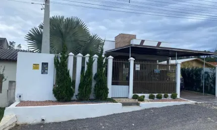 Casa para Venda em Sombrio, Boa Esperança, 3 dormitórios, 1 suíte, 1 banheiro, 1 vaga