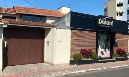 Casa para locação em sombrio, centro, 2 dormitórios, 1 banheiro, 1 vaga