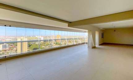 Edifício Madrid - Apartamento no Edifício Madrid com 250 m²