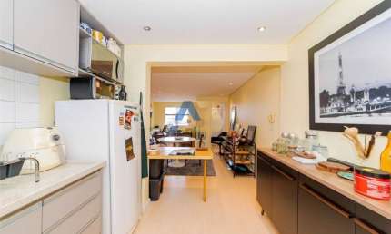 Studio Mobiliado Reformado à venda no bairro Centro | Curitiba