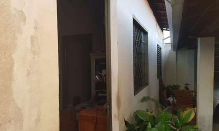 Casa para Venda em Presidente Prudente, Parque Shiraiwa, 2 dormitórios, 2 banheiros, 2 vagas