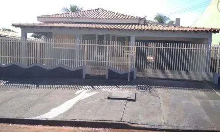 Casa para venda em paulicéia, centro, 4 dormitórios, 3 banheiros, 2 vagas