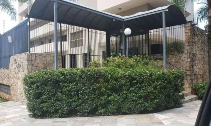 Apartamento para Venda em Presidente Prudente, Edifício Saint Moritz, 3 dormitórios, 3 suítes, 4 banheiros, 4 vagas