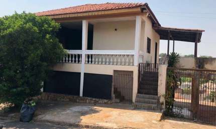 Casa para Venda em Presidente Prudente, Jardim Santa Marta, 3 dormitórios, 1 banheiro, 3 vagas