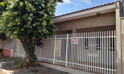 Casa para Venda em Presidente Prudente, Ana Jacinta, 3 dormitórios, 1 suíte, 2 banheiros, 3 vagas