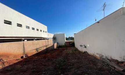 Terreno para Venda em Presidente Prudente, Jardim Bongiovani