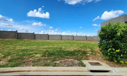 Terreno em Condomínio para Venda em Presidente Prudente, Condomínio Royal Park