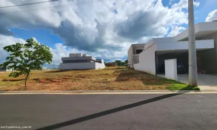Terreno em Condomínio para Venda em Presidente Prudente, Condomínio Royal Park