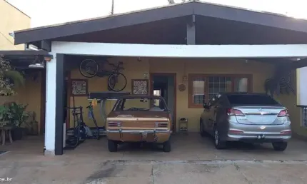Casa em Condomínio para Venda em Presidente Prudente, Parque Residencial Jardins, 3 dormitórios, 1 suíte, 3 banheiros, 3 vagas