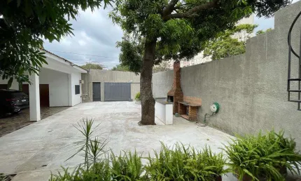 Casa para Venda em Presidente Prudente, Jardim Bongiovani, 4 dormitórios, 1 suíte, 5 banheiros, 5 vagas
