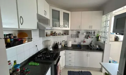 Apartamento para Venda em Presidente Prudente, Edifício Andorra, 3 dormitórios, 1 suíte, 2 banheiros, 1 vaga